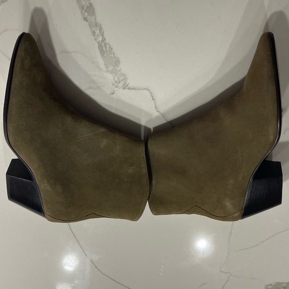 Like-new Isabel Marant ‘Dacken’ Heeled Ankle Boots - 36 / 6 - Picture 6 of 9